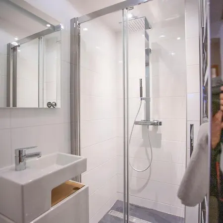 Chalet Le Clos Du Pre 25 *